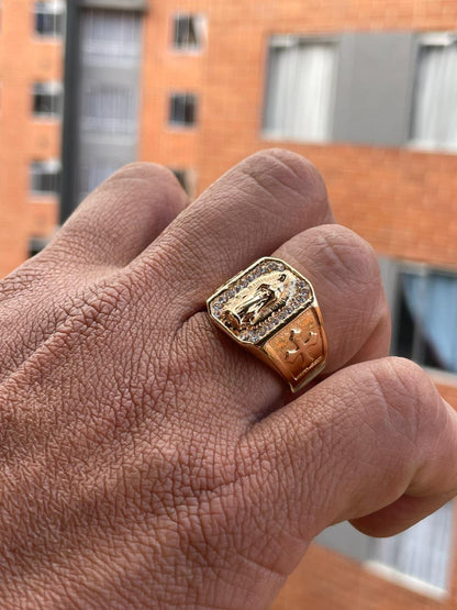 Anillo Guadalupe  con Zirconias,  Luce lujo y protección en cada detalle 🙏🏻